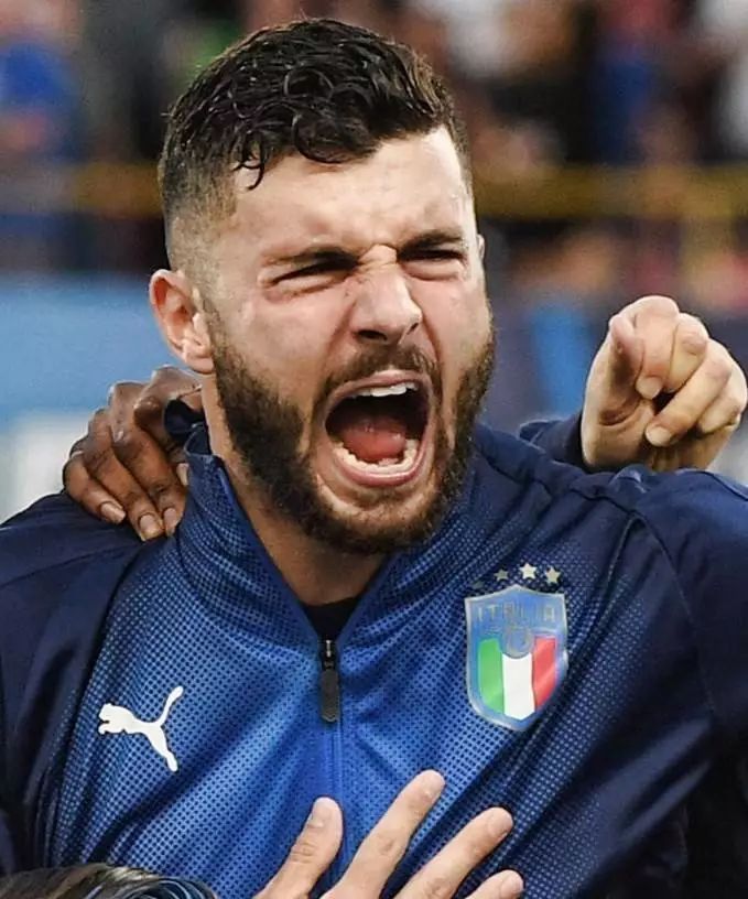 人与湖人的 人与湖人的