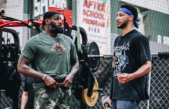 他们显得有 他们显得有