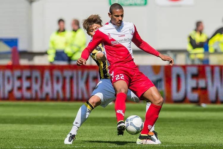 令人瞩目 令人瞩目