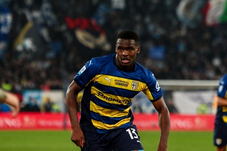 场均个位数 场均个位数