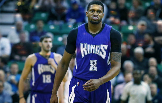 经离开门线 经离开门线